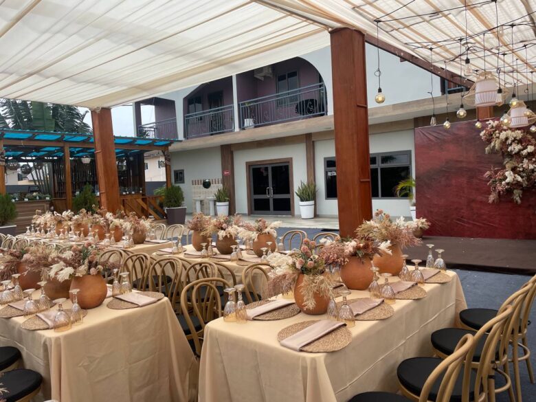 picture of a wedding event